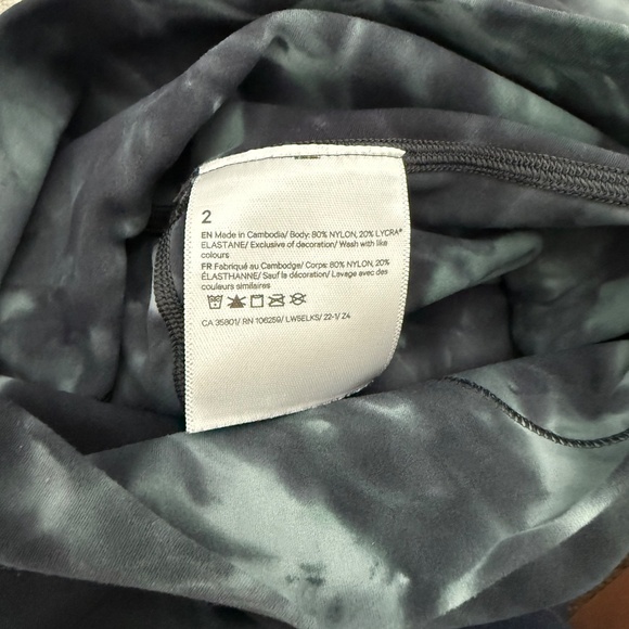 Lululemon align high-rise diamond dye leggings 25” - Picture 6 of 7